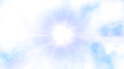 雲の中心から光が射す（ズーム）雲多め / 青空